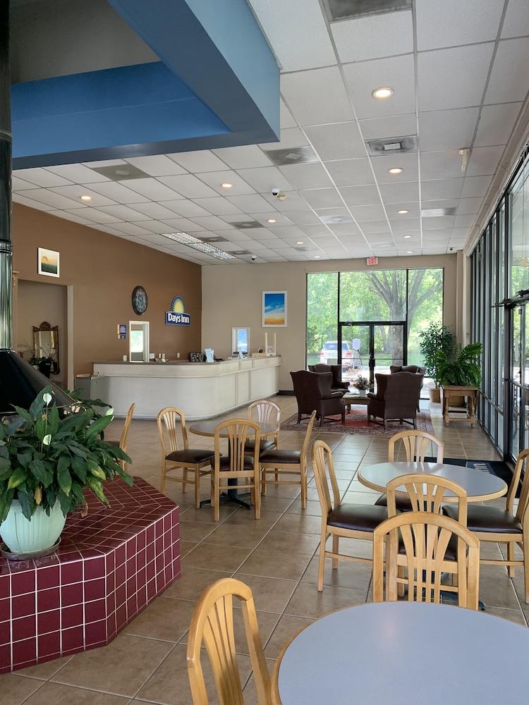 圣乔治戴斯酒店 St. George 外观 照片